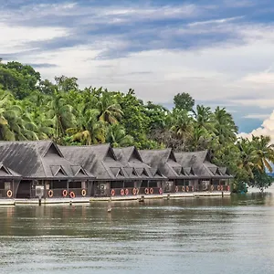 Resort Club Mahindra Ashtamudi, Nīndakara
